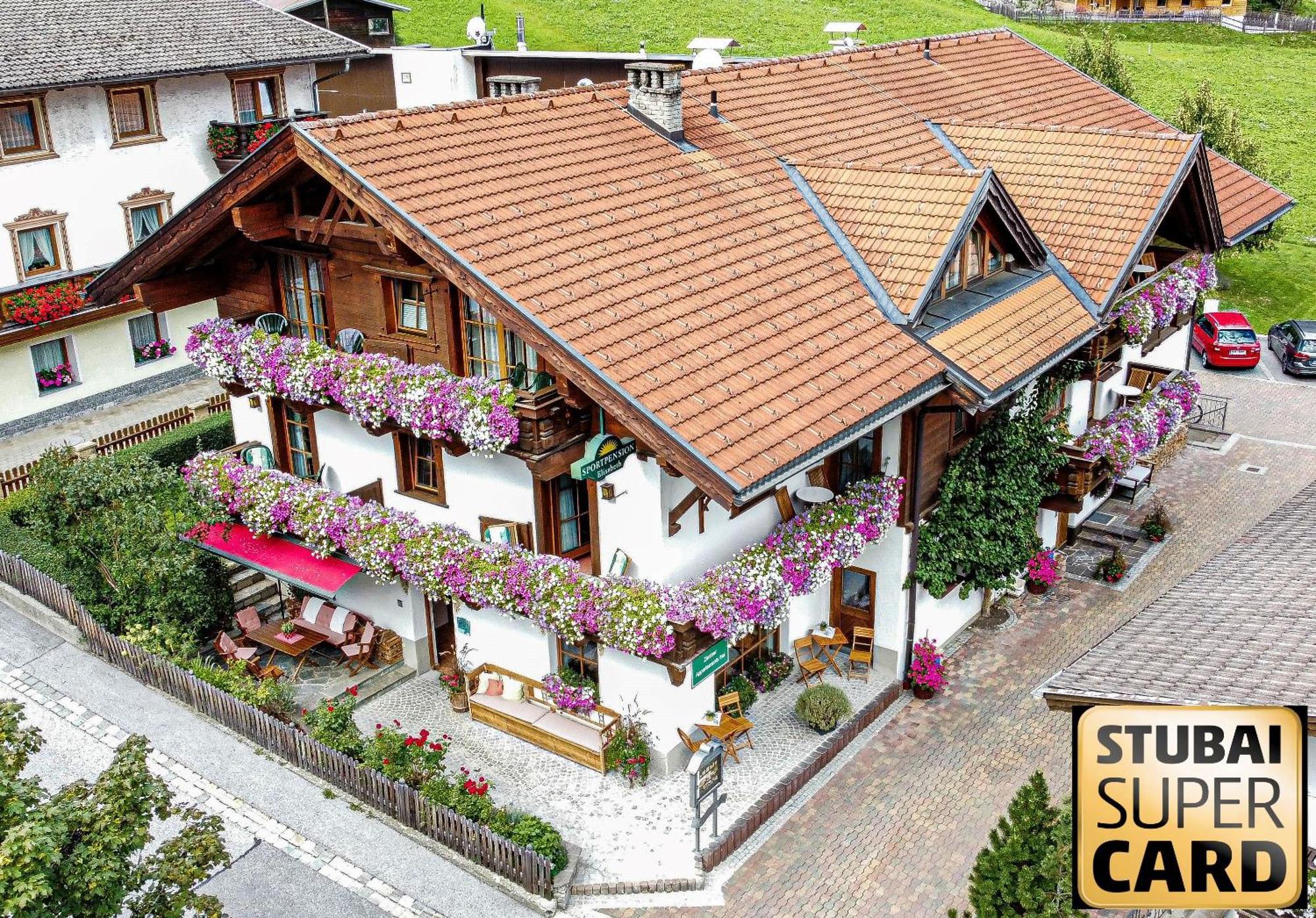 Sportpension Elisabeth Neustift im Stubaital Exterior foto